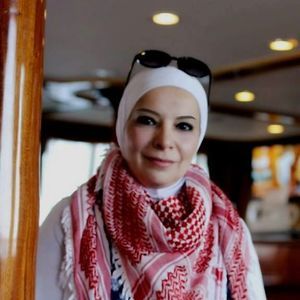 Meet your Posher, Maha